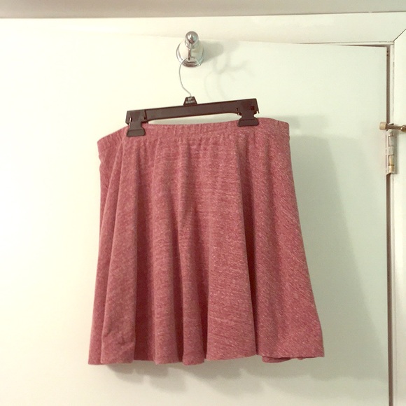 CLEARANCE!!! Mossimo Red Heather Jersey Knit Skirt - Picture 1 of 2